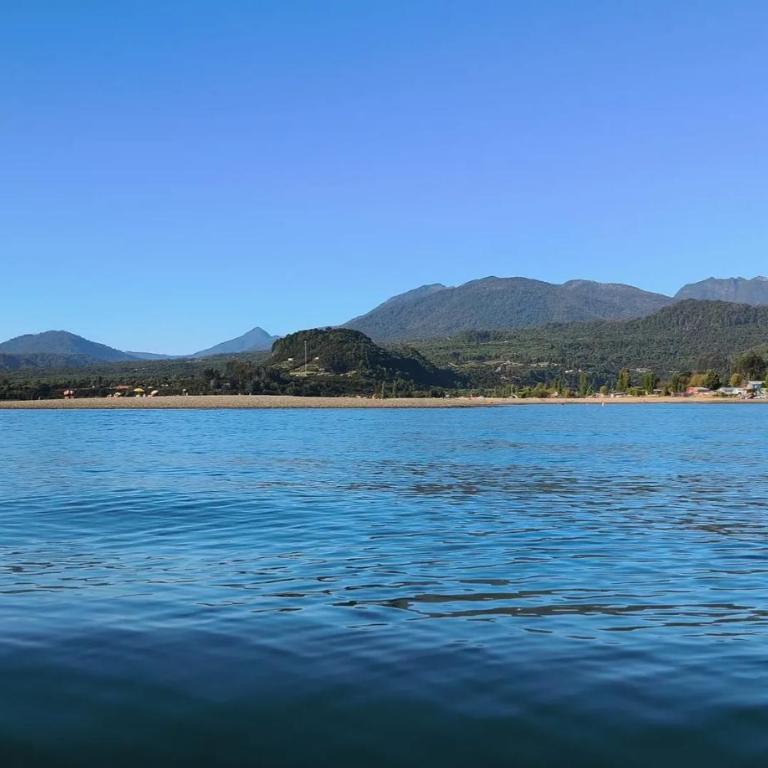 Carretera Austral, Cabaña entre Mar y Cordillera - Chaica - Two-Bedroom House - 1