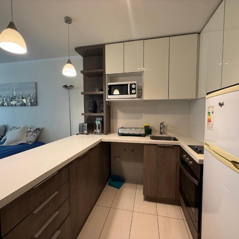 Depto a 2 pasos Mall Parque Arauco 301 - Two-Bedroom Apartment - 3