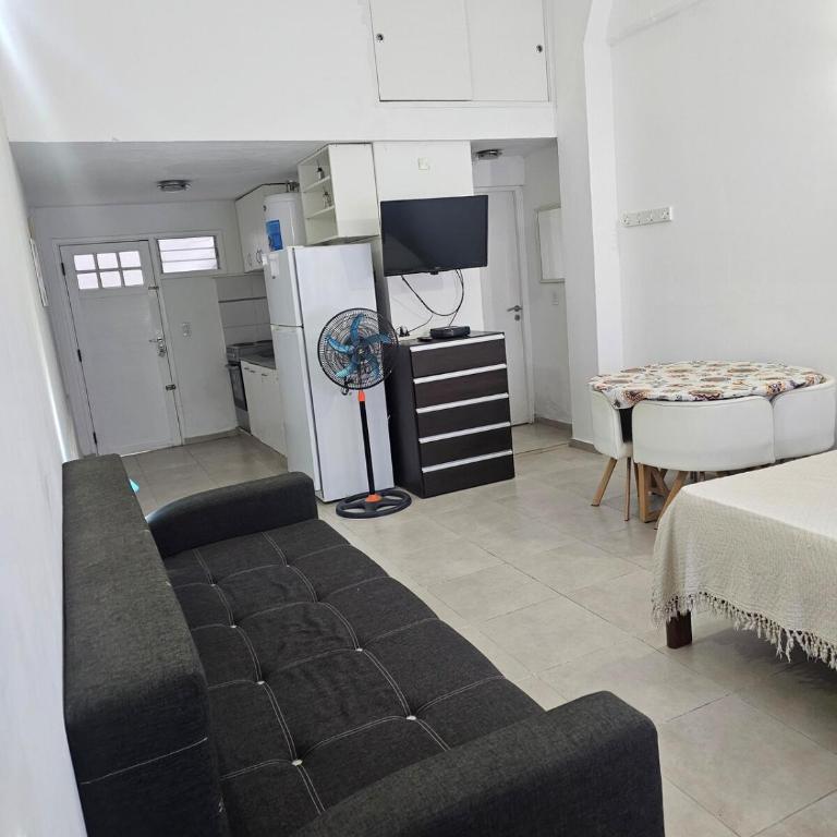 Departamento frente a la costa en excelente ubicación, contrato temporal ,servicio de limpieza NO incluido - One-Bedroom Apartment - 7