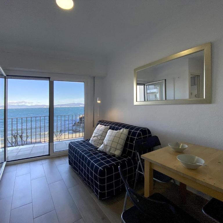 Hermoso apartamento en L'Escala, 1 habitación, terraza, cocina equipada, cerca de playas y comercios - HISP-7-37 - Appartement - 18