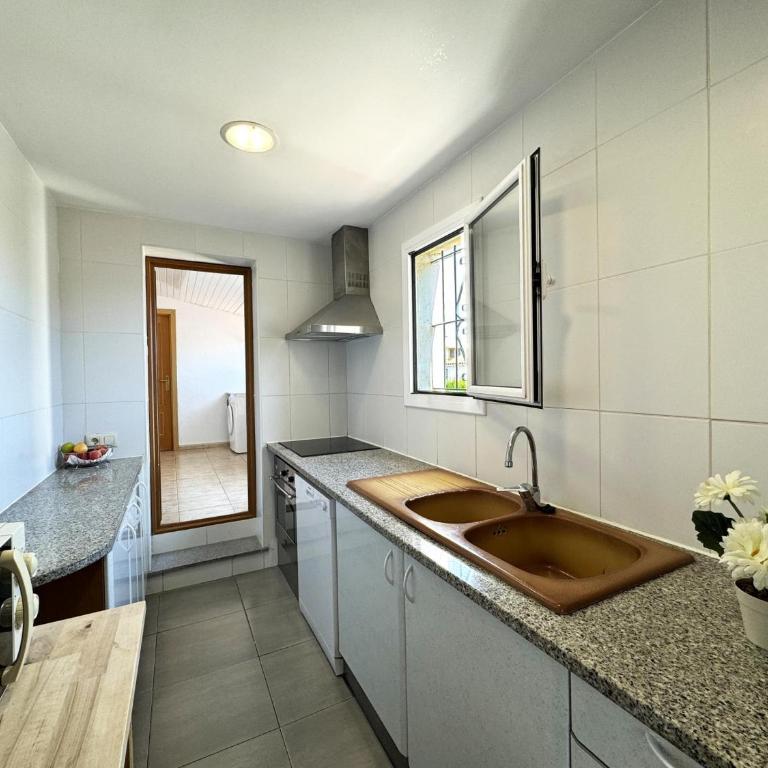 Casa familiar con piscina privada y terraza en L'Escala - HISP-7-76 - Villa - 13