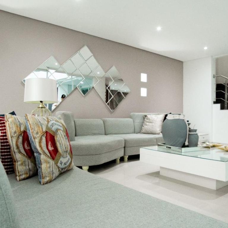 MQ CROWN HOUSE CASTIllO - Six-Bedroom House - 10