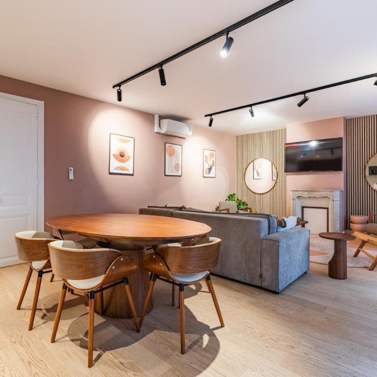 Chic 3-room air-conditioned apartment in the heart of the Marais - Two-Bedroom Apartment - 19