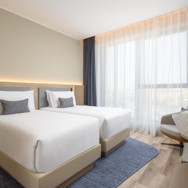 Courtyard by Marriott Milano Linate - Camera Deluxe Doppia con Letti Singoli - Piano Alto - 2