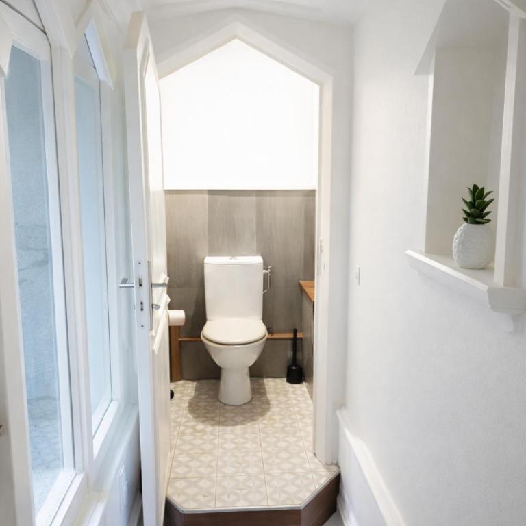 Logement Moderne & Spacieux au cœur de CAEN - Two-Bedroom Apartment - 20