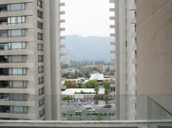 Comfortable apartment in Vitacura near shopping - One-Bedroom Apartment - 17