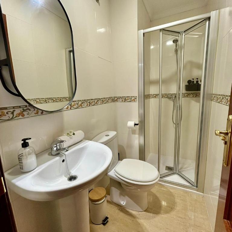 GATU estudio a los pies de la Alhambra 2 - Studio Apartment with Balcony - 7