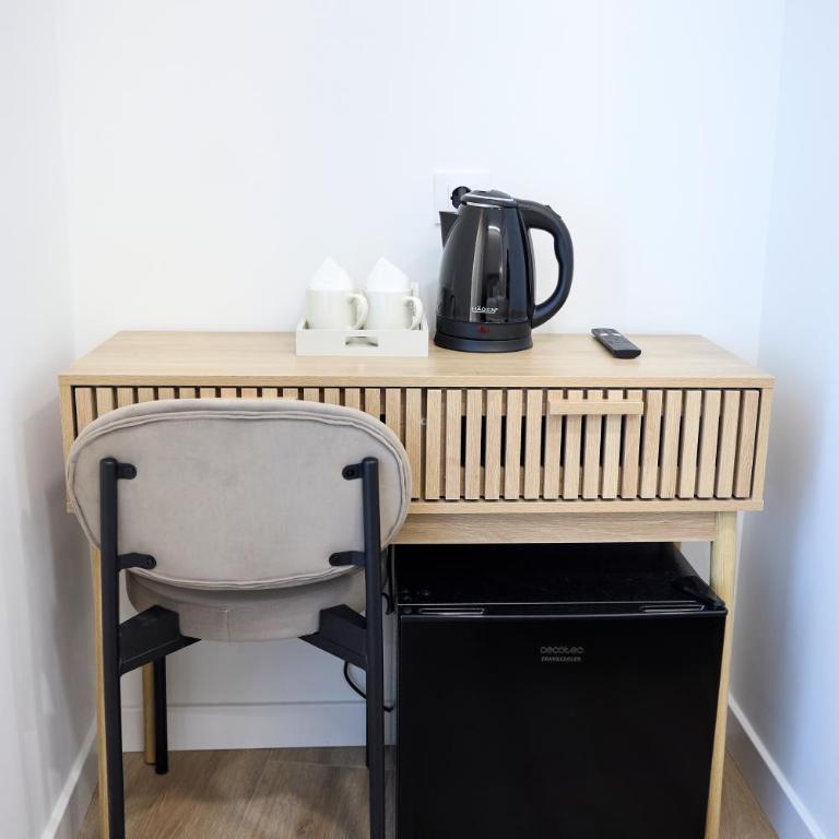 AC Rooms Madrid Centro - Deluxe Double Room with Balcony - 9