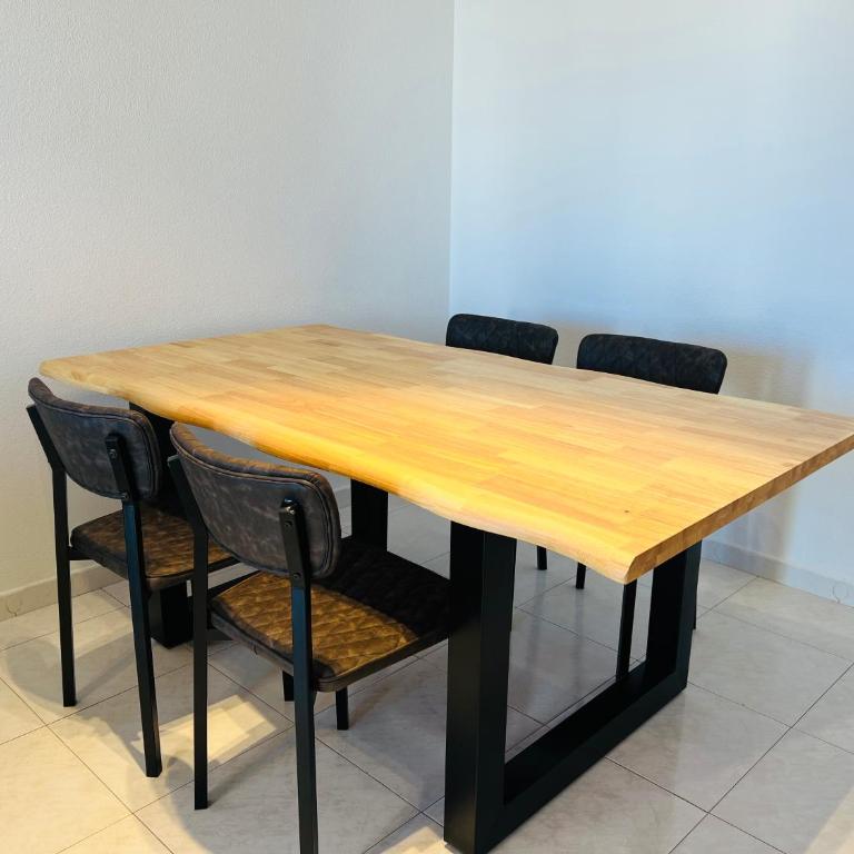 Chalet La Mata - Two-Bedroom Apartment - 12
