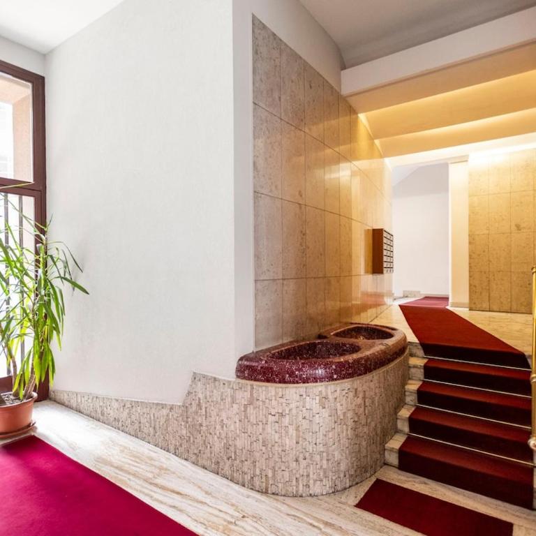 Lovely apartment very near Zara metro station M3M5 - One-Bedroom Apartment - 7