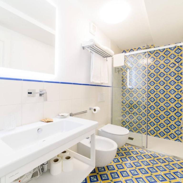 YourHome - Medusa Positano - Double Room with Spa Bath - 5