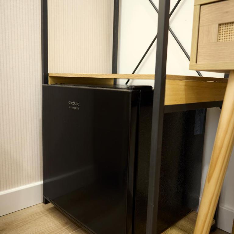 AC Rooms Madrid Centro - Double Room with Private Bathroom - 9