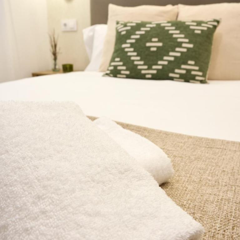 AC Rooms Madrid Centro - Double Room with Private Bathroom - 6