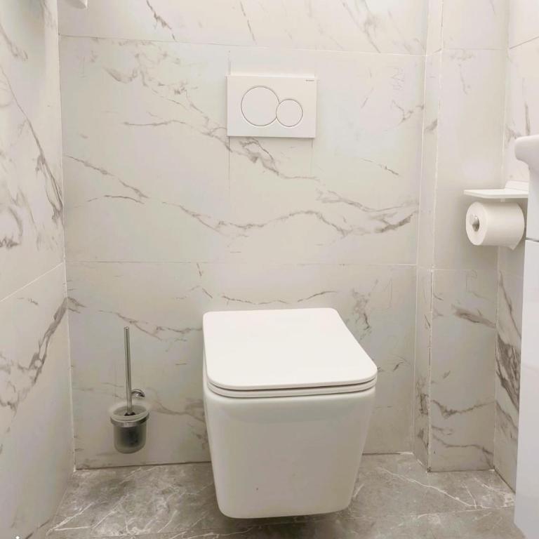 Om House Venezia - Camera Matrimoniale con Bagno Privato - 3