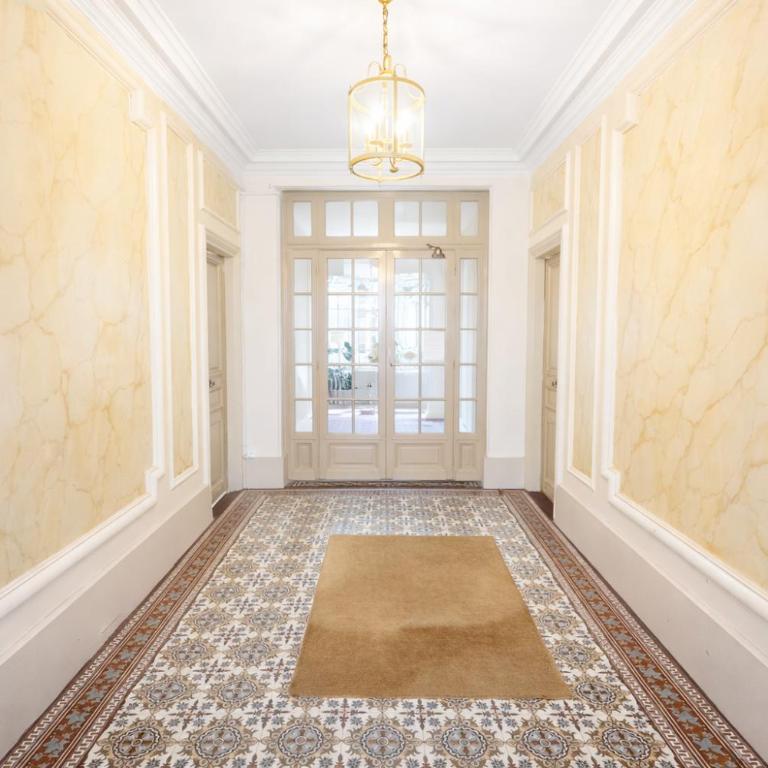 Cœur du Marais - Two-Bedroom Apartment - 2