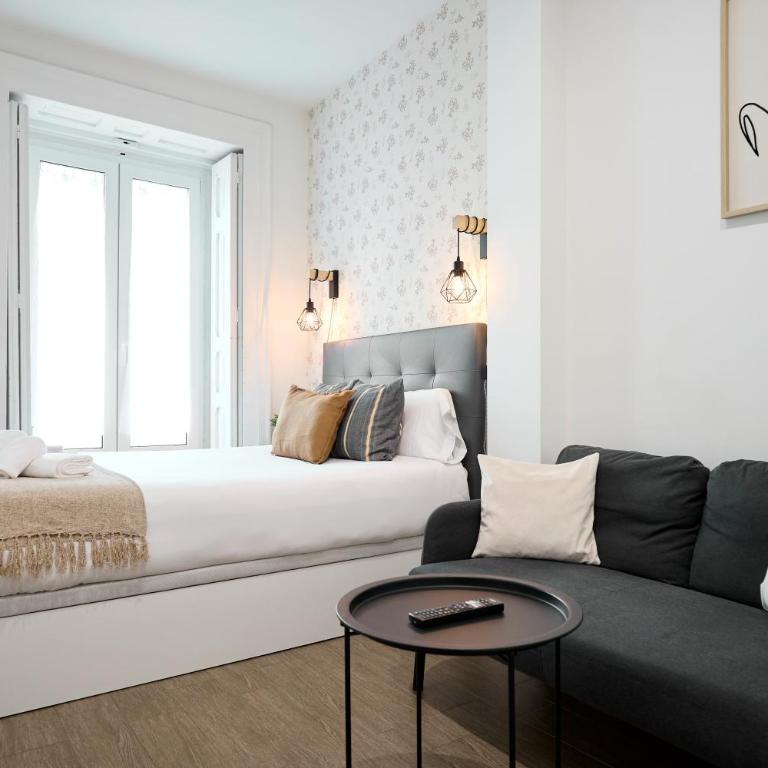 Apartamentos Fuencarral - Apartamento de 1 dormitorio - 1