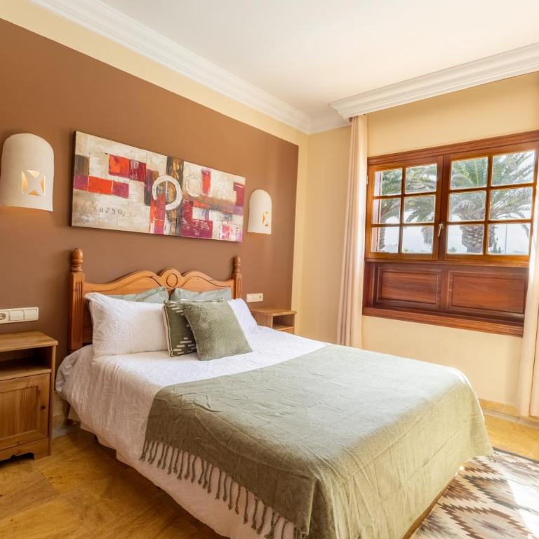 Villa Iseo - Three-Bedroom Villa - 15
