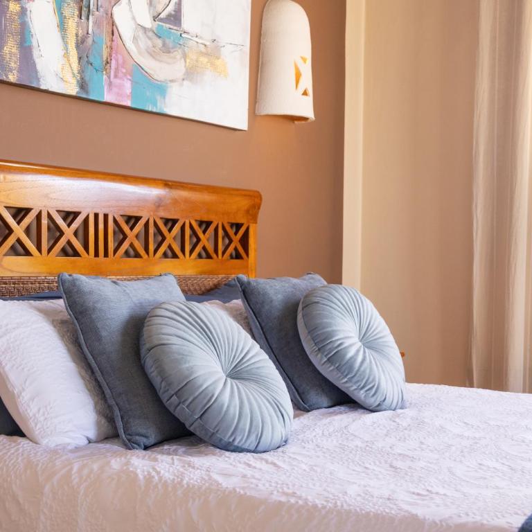 Villa Iseo - Three-Bedroom Villa - 14