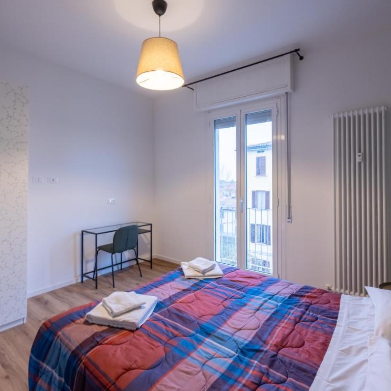 Sword House, Bologna by Short Holidays - Five-Bedroom Premium Apartment - 10