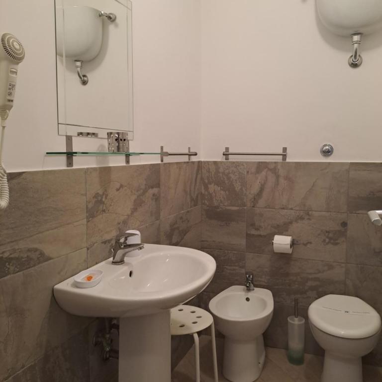 VACANZA A CASA-Gallicano2 - Deluxe Double Room with Balcony - 5