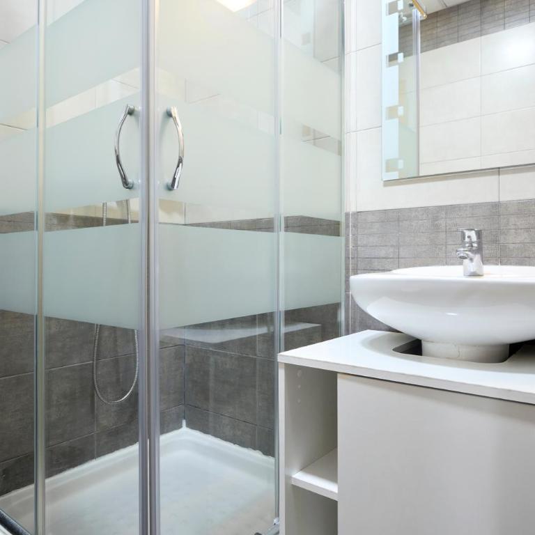 Apartamentos Fuencarral II - Apartamento de 1 dormitorio - 8