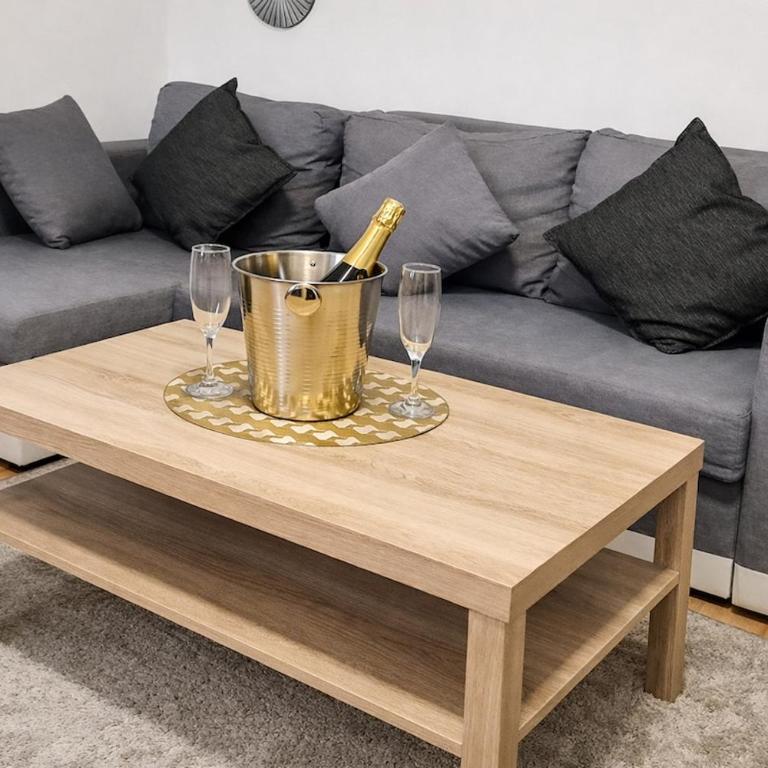 Appartement T2 au calme 10 min de métro Barriere de paris , Lavache - Appartement 1 Chambre - 12