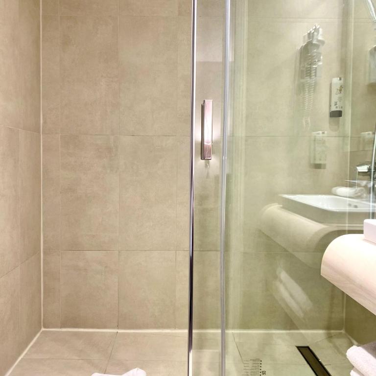 Hôtel Central Saint Germain - Chambre Double Confort - 9