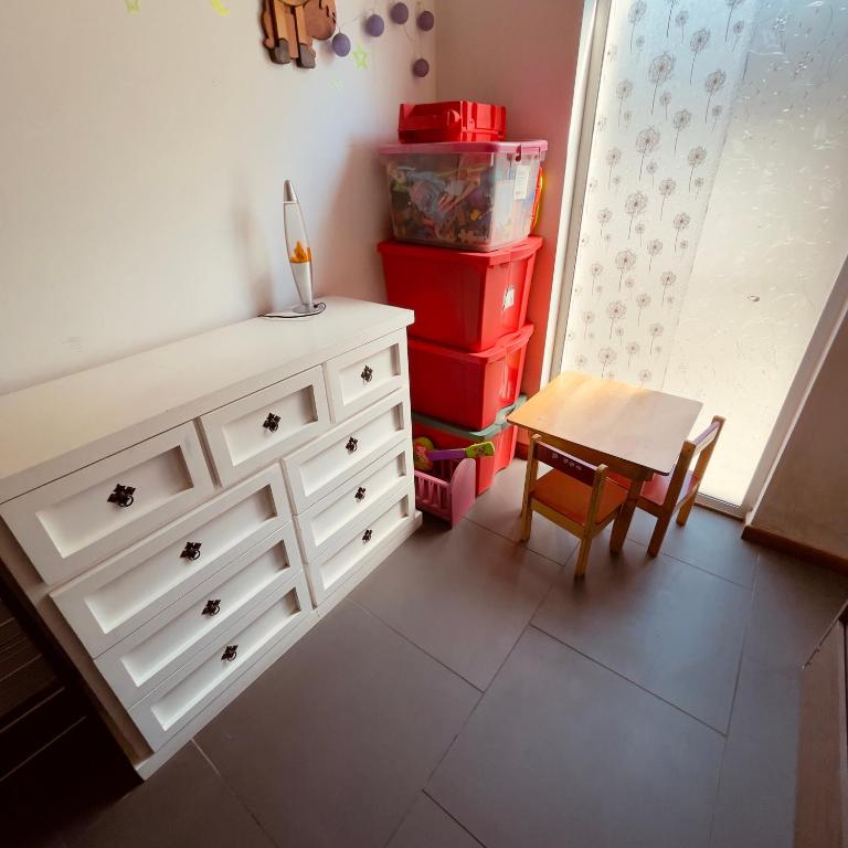 Departamento completo en el corazón de Cerro Alegre - Two-Bedroom Apartment - 15