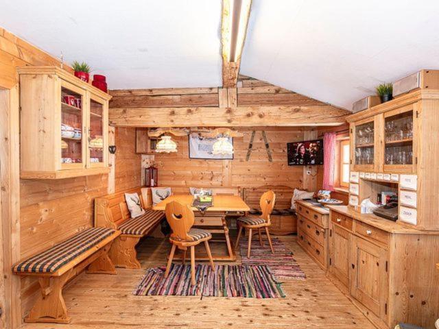 Almhütte Bairau Kaser - Two-Bedroom Chalet - 14