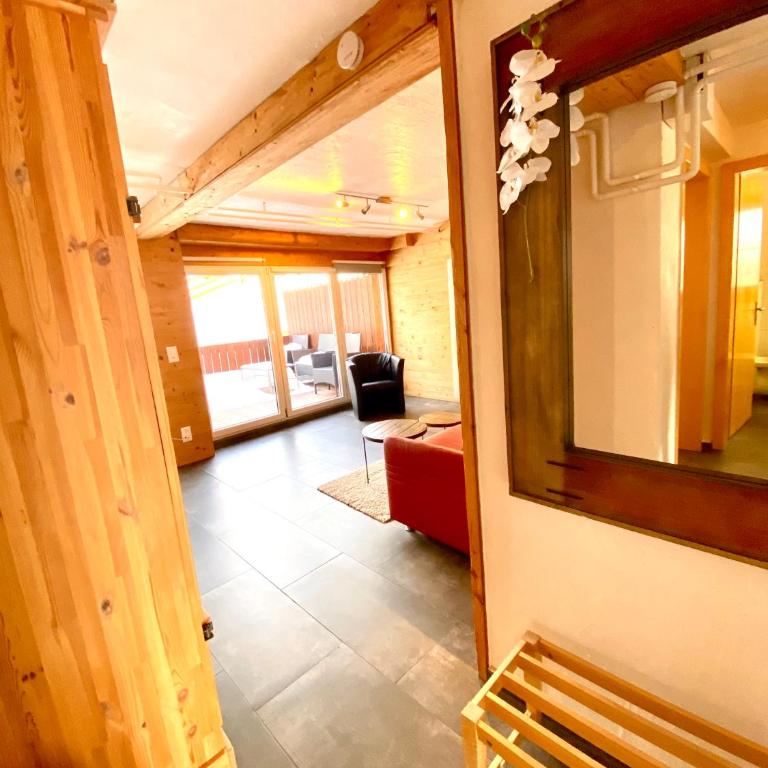 Apartments Chalet Tatyana - Apartment mit 1 Schlafzimmer (5 Erwachsene) und Terrasse - 3
