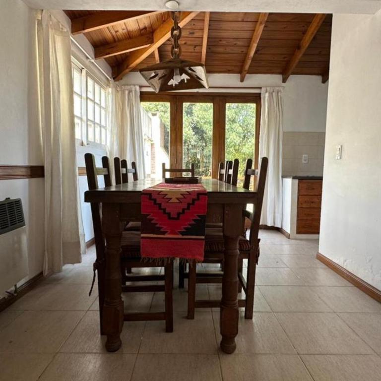 Casa Pinamar Centro Iglesia 80mt Mar 2 Dormitorios 1 Baño - Casa de 2 dormitorios - 23