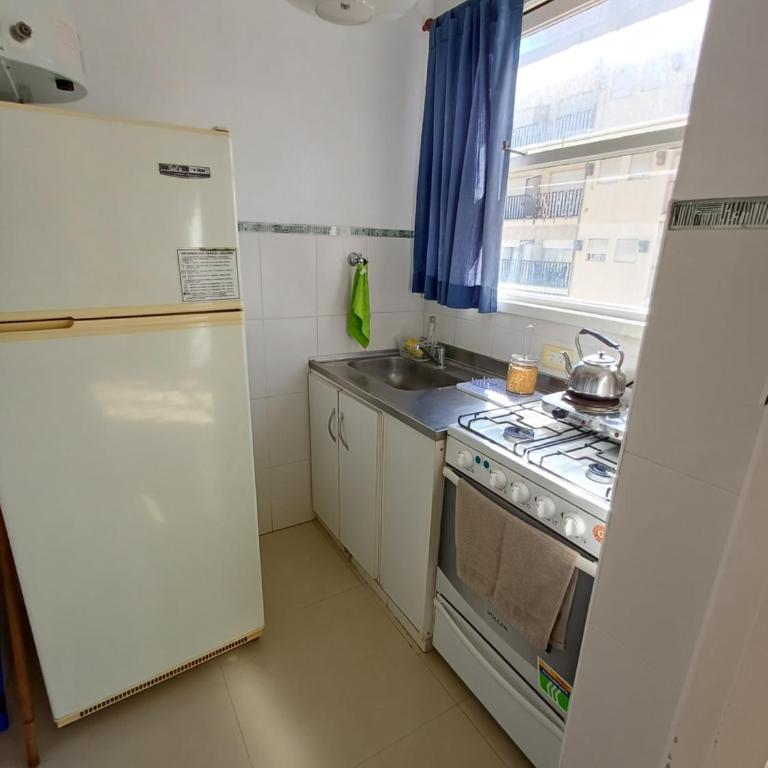 Departamento ambiente y medio Zona Centro - One-Bedroom Apartment - 2