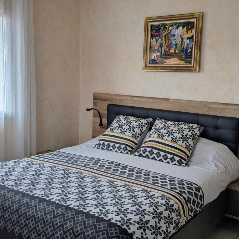 Shanaël - Chambre Double avec Salle de Bains Commune - 25