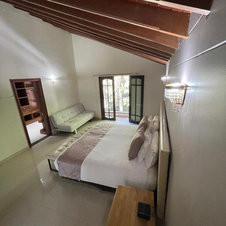 Villa de los Angeles - Suite Junior con vistas al parque - 5