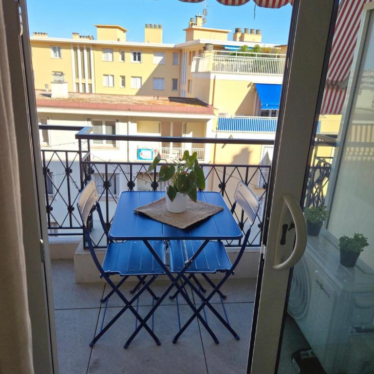Charmant Studio avec Balcon - Apartment mit 1 Schlafzimmer - 15