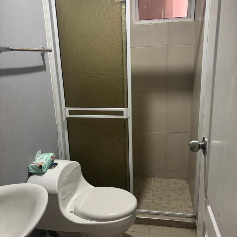 Gisela Wax More Hostel - Single Room with Shared Bathroom - 2