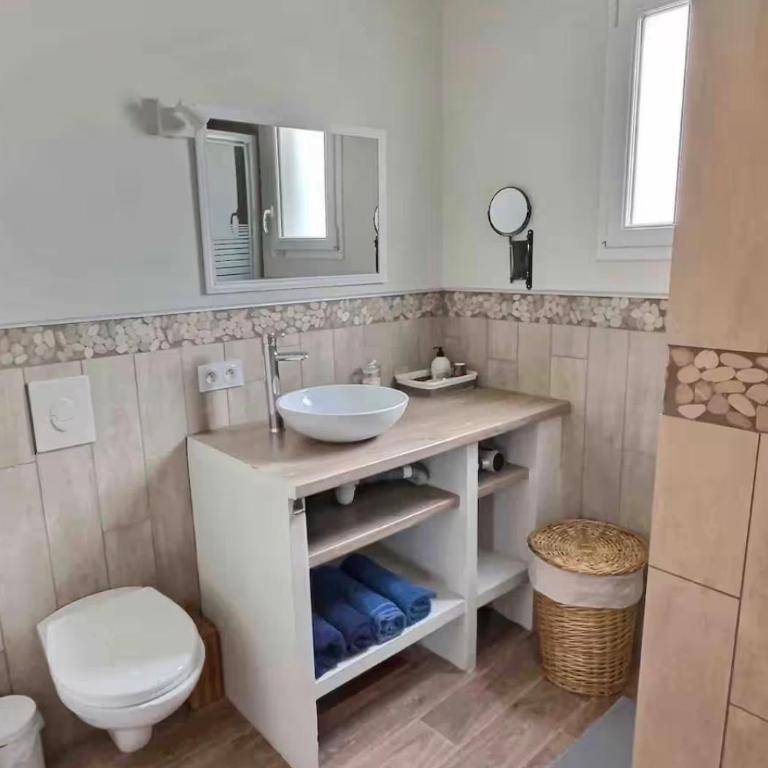 Appartement lumineux 45 m2 avec parking proche gare et centre de Reims - Appartamento con 1 Camera da Letto - 3