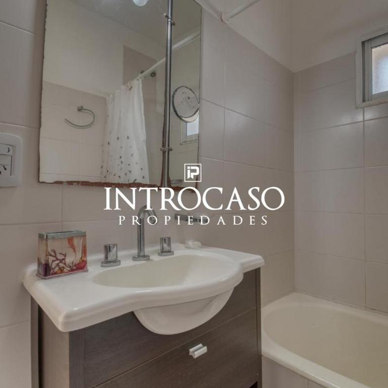 Colon 1461 Introcaso Propiedades - One-Bedroom Apartment - 2