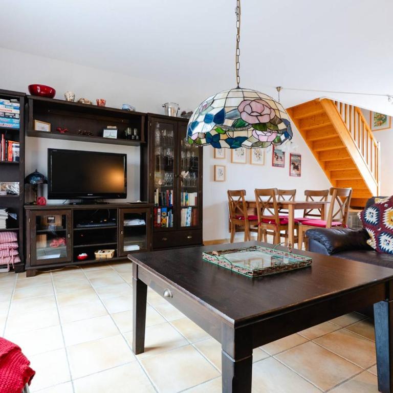 Villa spacieuse avec parking, jardin, animaux admis - FR-1-409-289 - Villa - 9