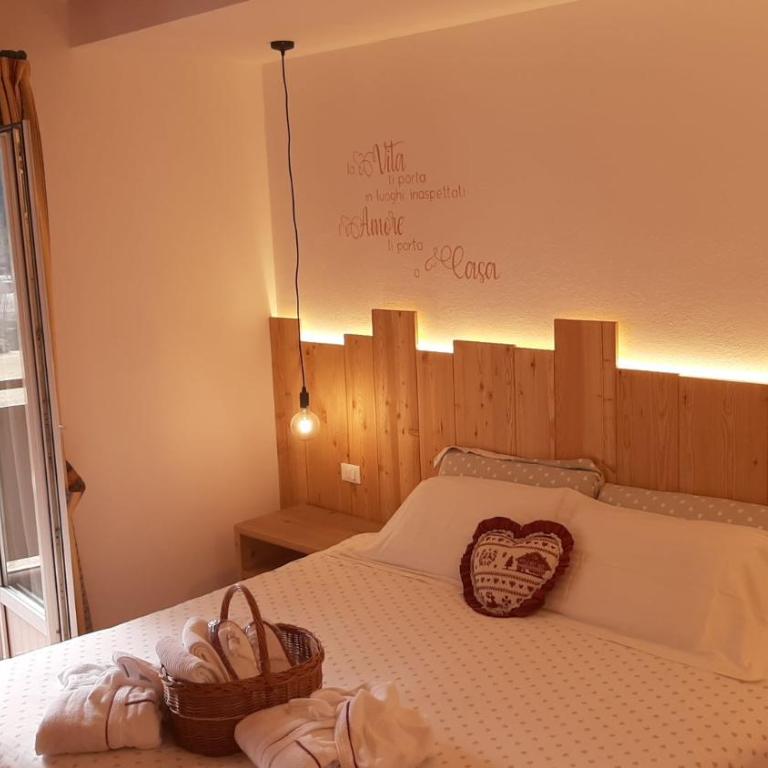 Hotel des Alpes - Comfort Double or Twin Room with Lake View - 6