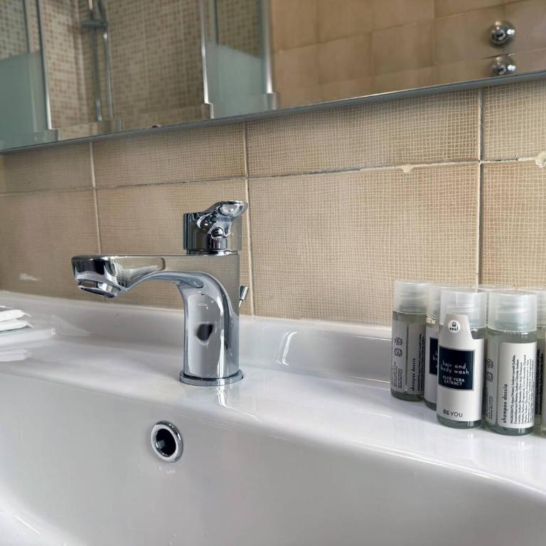 JHHIT Tuscolana Suite 03 with Terrace - Appartamento - 22