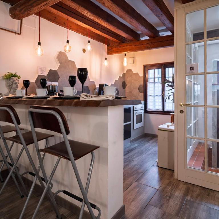 Casa Furlani ai Dalmati - Your home on the Canal - Two-Bedroom Apartment - 30