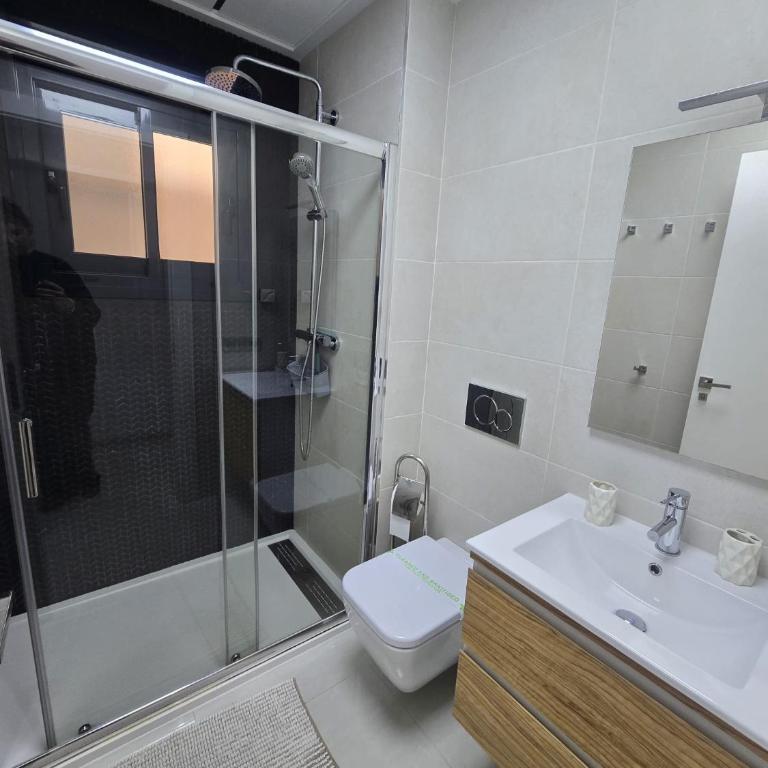 Brilliant Apartment Cibeles Torrevieja - Two-Bedroom Apartment - 24