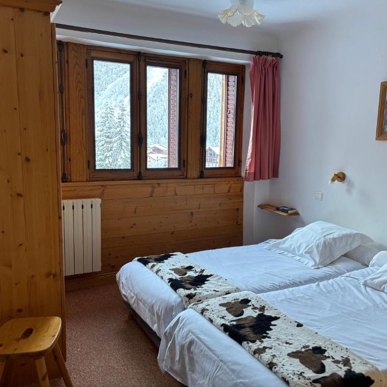 Montana 7 - Two-Bedroom Apartment - 7