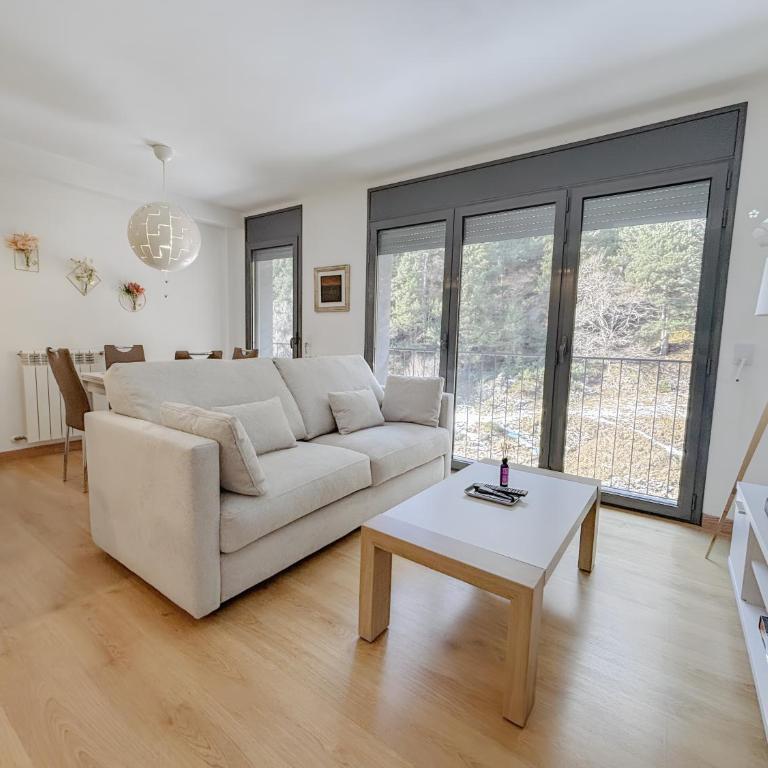 Refugio Tranquilo junto al Río en Ransol I AndStay - Apartamento de 1 dormitorio - 4