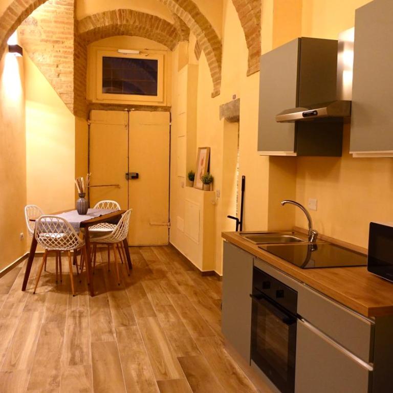 Piazza IV Novembre Heritage - The Absolute Center - Appartamento con 1 Camera da Letto - 16