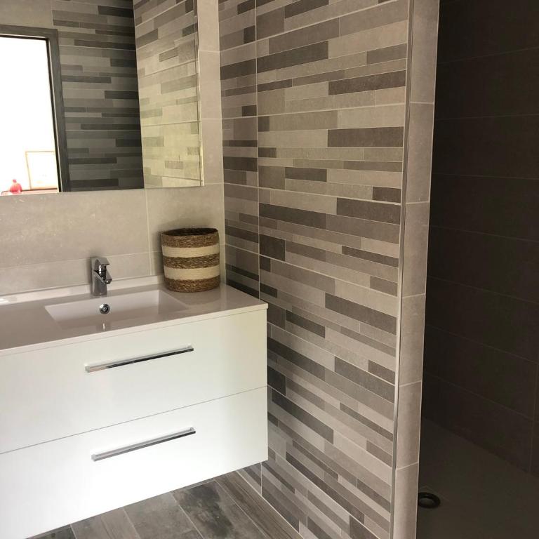 Suite cosy - Chambre Triple - Vue sur Lac - 1