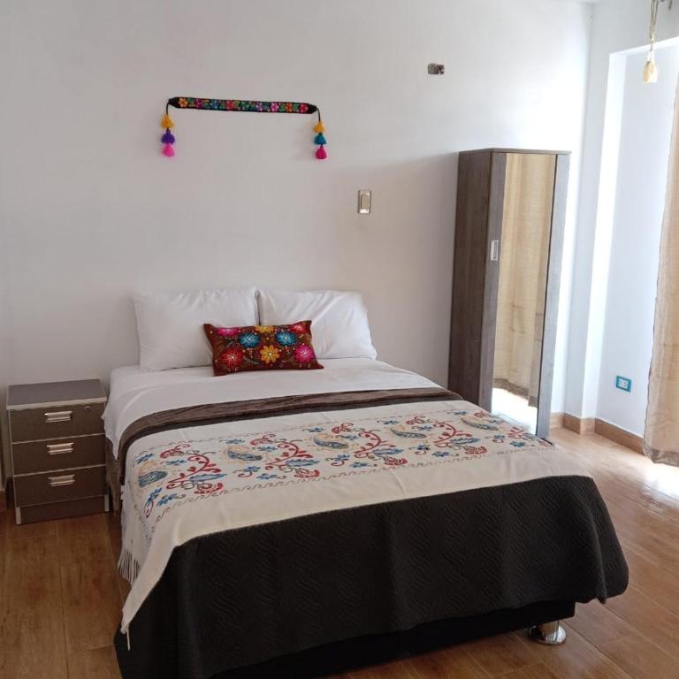 Huaqui House - Three-Bedroom Apartment - 10