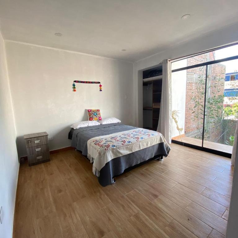 Huaqui House - Three-Bedroom Apartment - 12