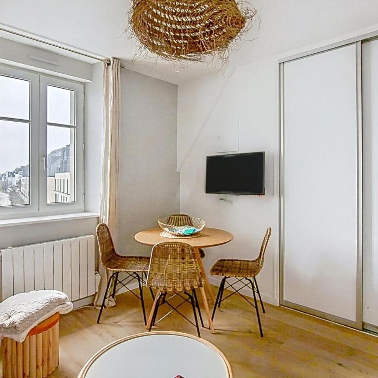 Le Confortable proche Intra-muros, Gare et Plage - Apartamento de 1 dormitorio - 7